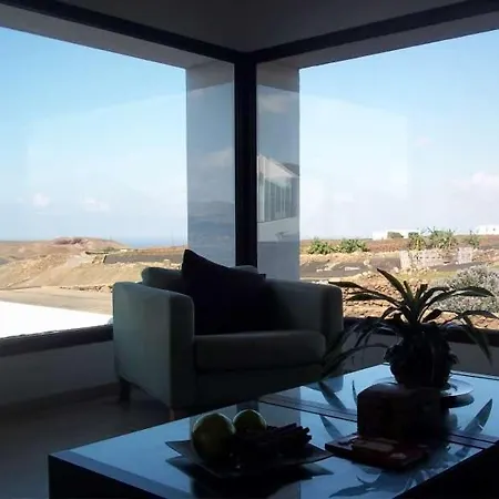 Sleeps 4 Pool Wifi Апартаменты Тинахо