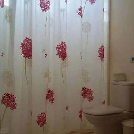 Sleeps 4 Pool Wifi *